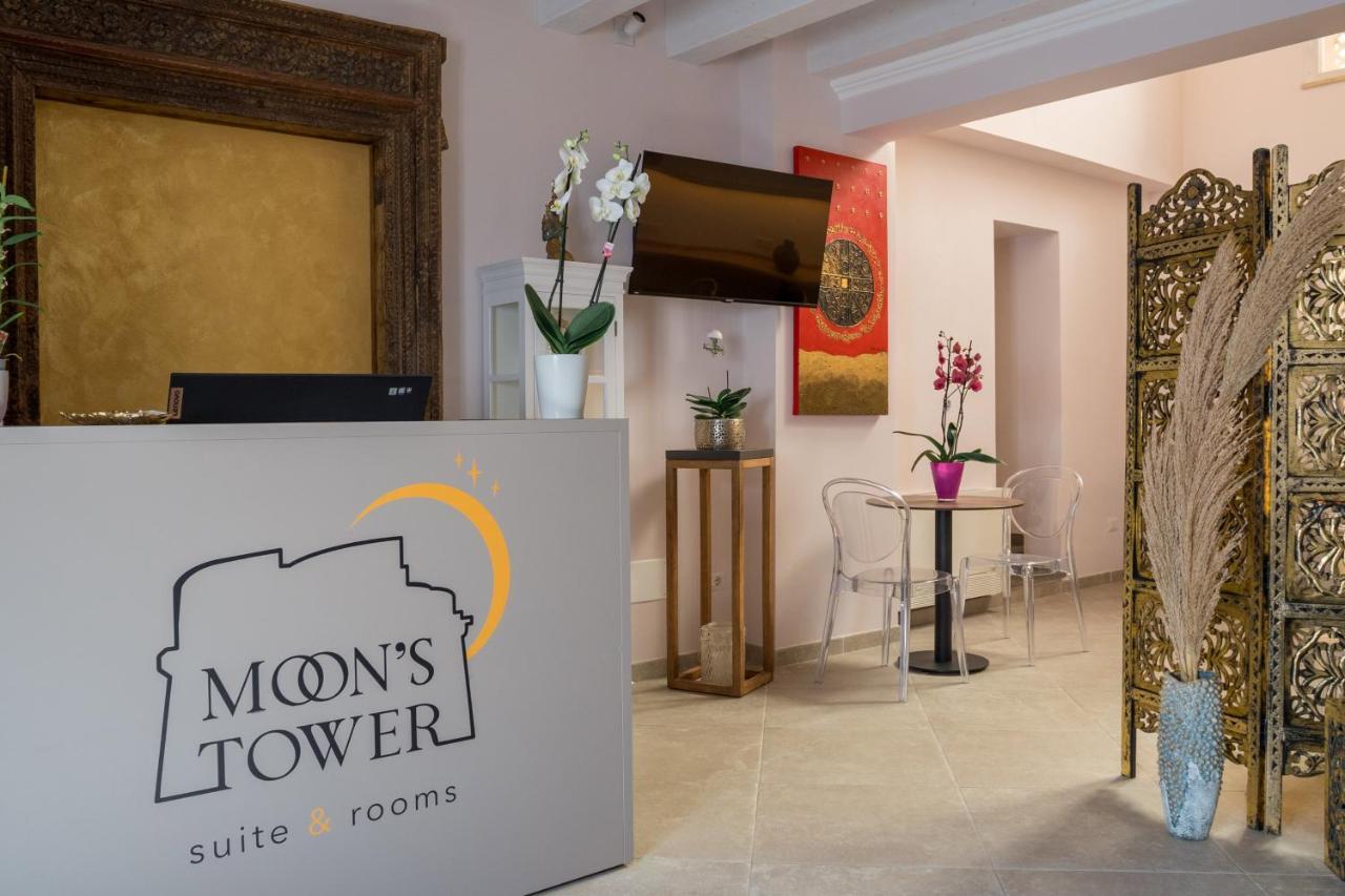 Moon'S Tower Suite&Rooms 斯库索港 外观 照片