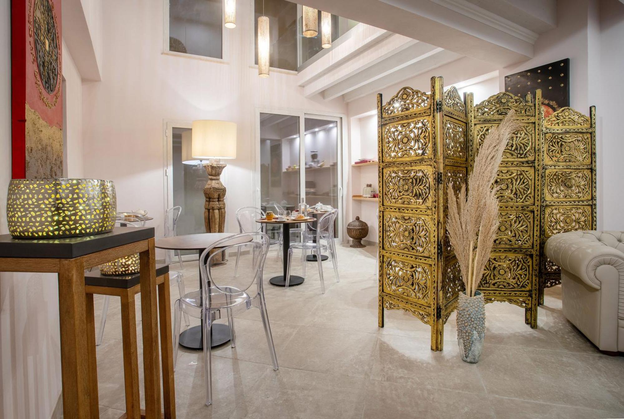 Moon'S Tower Suite&Rooms 斯库索港 外观 照片